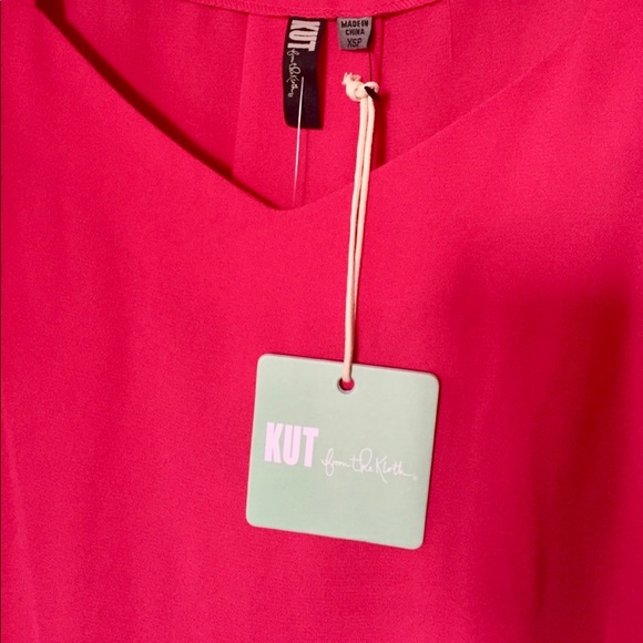 NWT Kut from the Kloth x Stitch Fix Fuchsia Mattilda Cold Shoulder Blouse - Picture 5 of 6